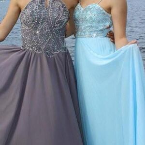 LOVE REIGN pleated beaded light blue prom dress size 5